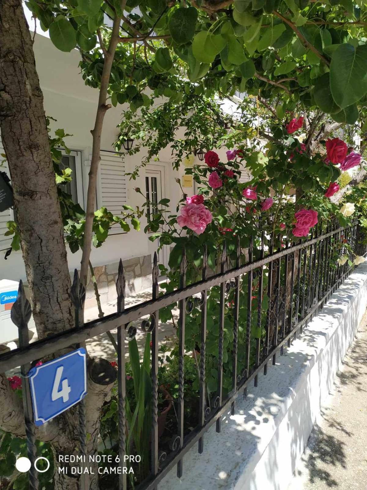 Apartament Chrysanty'S Tea House Kalambaka Zewnętrze zdjęcie